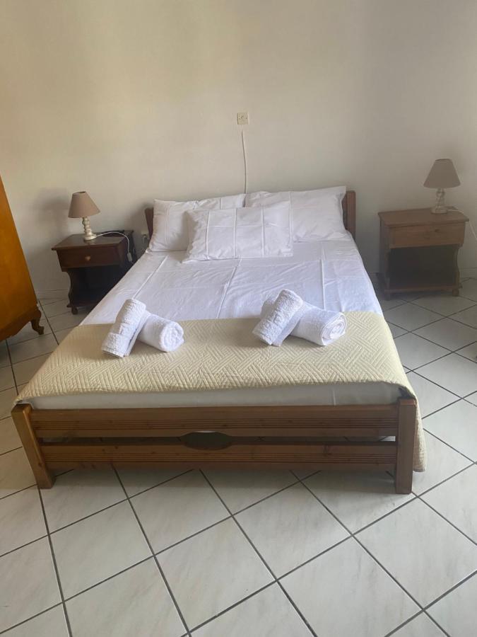 Amnia Apartment Agios Romanos Luaran gambar