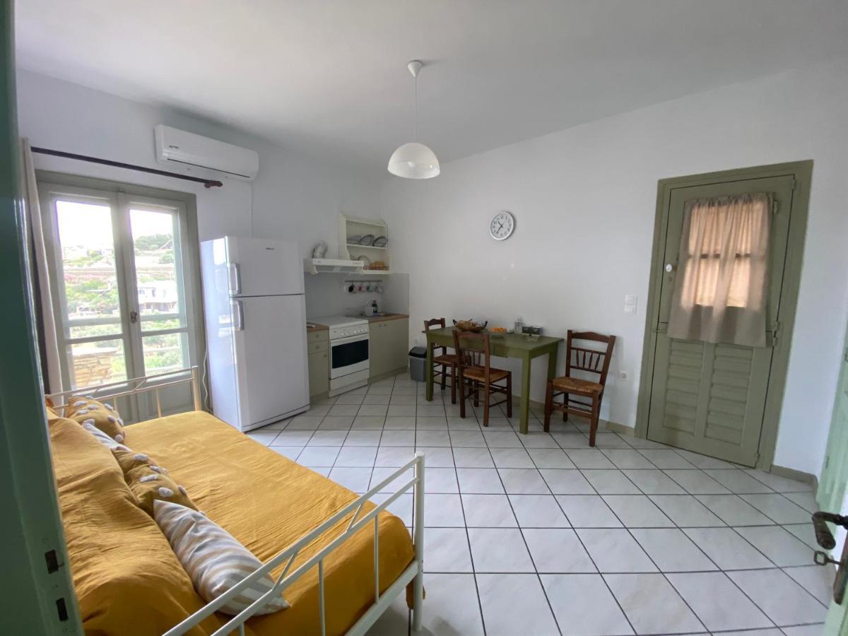 Amnia Apartment Agios Romanos Luaran gambar