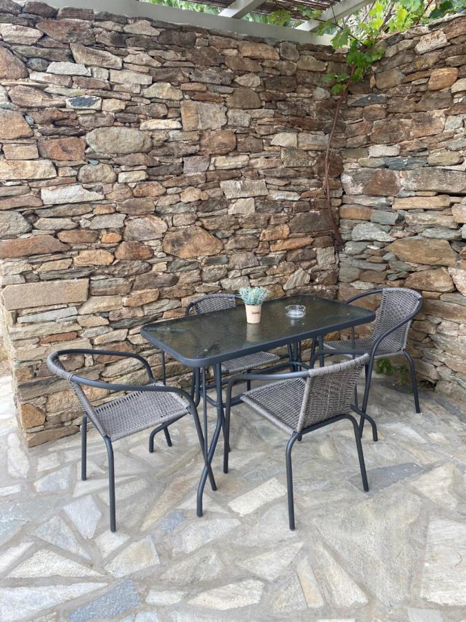 Amnia Apartment Agios Romanos Luaran gambar